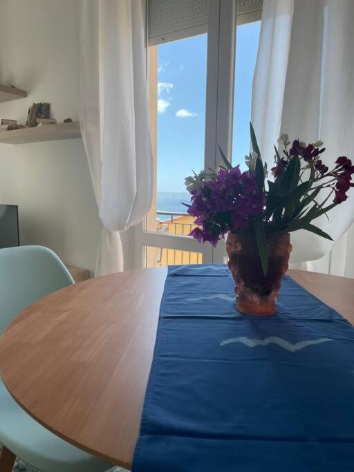 2-Bedroom Sunny Sea View With Balcony, La Casa Di Christine Monterosso al Mare Kültér fotó
