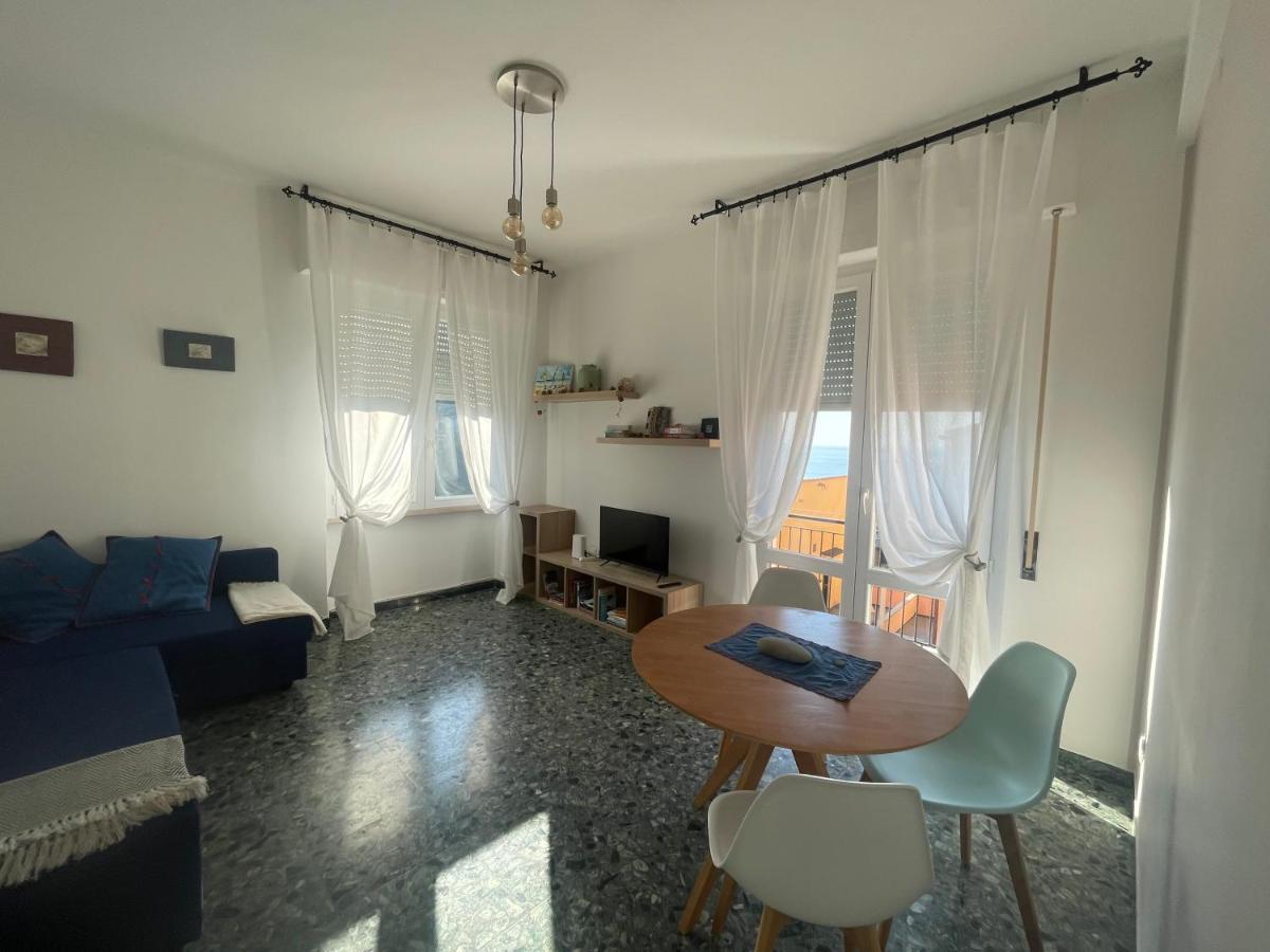 2-Bedroom Sunny Sea View With Balcony, La Casa Di Christine Monterosso al Mare Kültér fotó